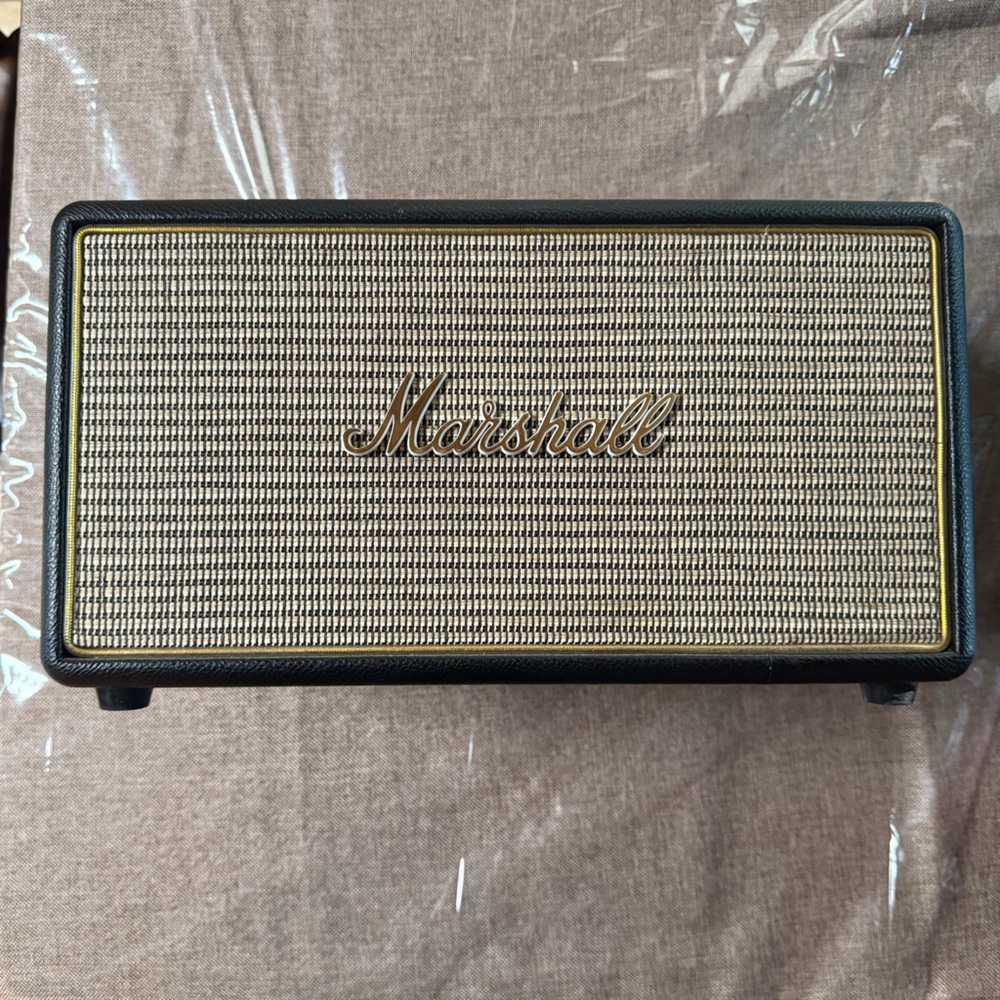 Marshall Black and Brown Audio System
